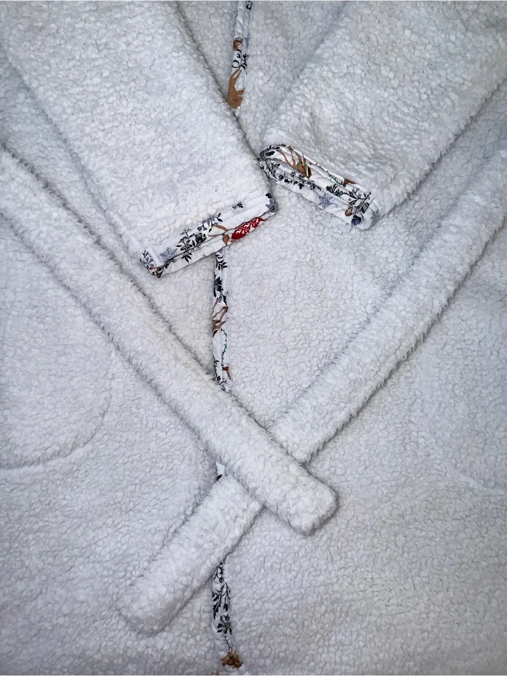 Vera Bradley | Merry Mischief Snow Day Fleece Cozy Plush Hooded Robe | S/M NWOT